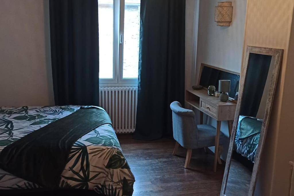 Petite maison de bourg proche A84 in Ducey, Région d'Avranches