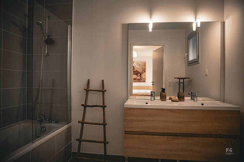 Entire apartment, Le Méribel - Terrasse 83m2 - Vue Mont-Blanc in Sallanches, Pays du Mont-Blanc