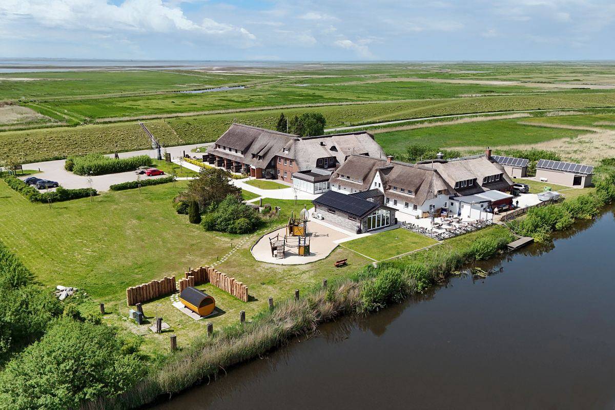 Nordsee-Hotel Arlau-Schleuse - Doppelzimmer Standard in Hattstedtermarsch, Nordseeküste