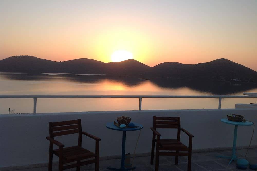 Entire apartment, Elounda Relax Apartment 7 in Elounda, Lasithi