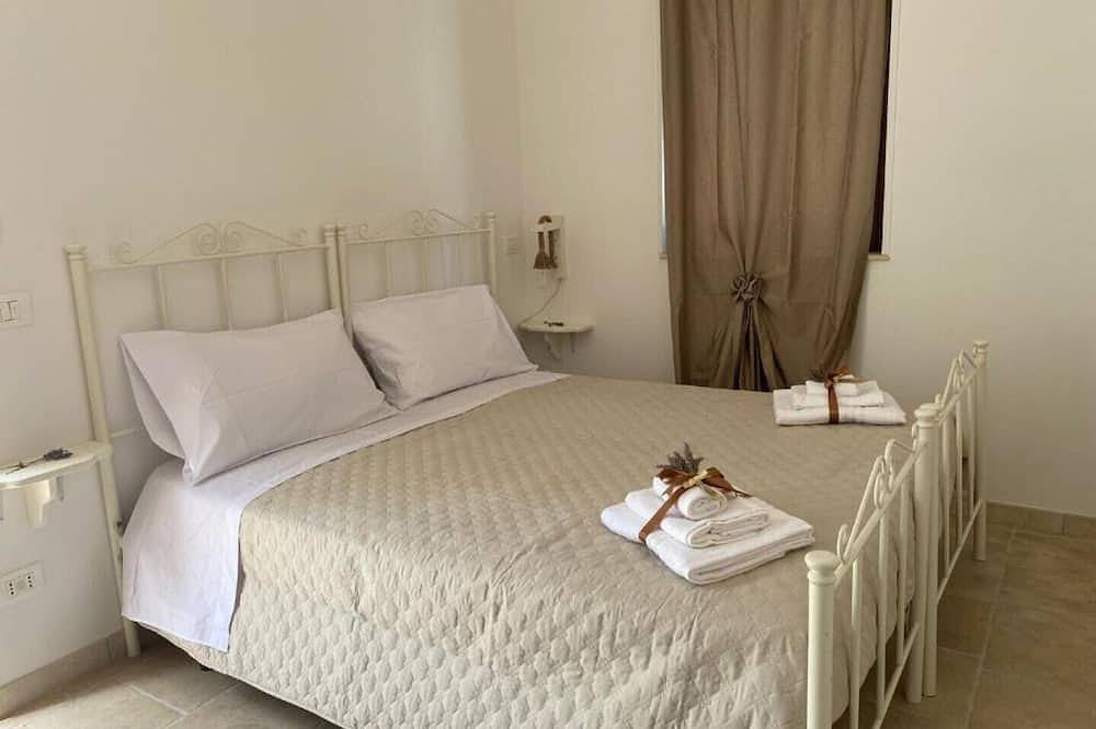 Vacation home at the old olive tree in Fasano, Salento