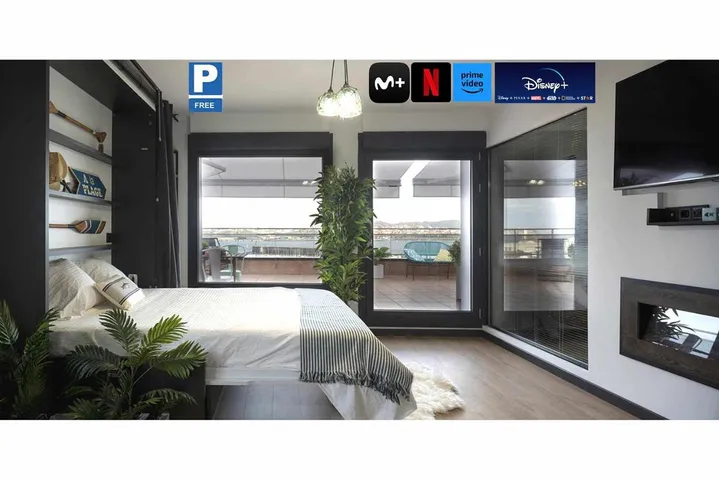 Apartamento de vacaciones para 4 personas, con piscina además de jacuzzi y balcón - 1