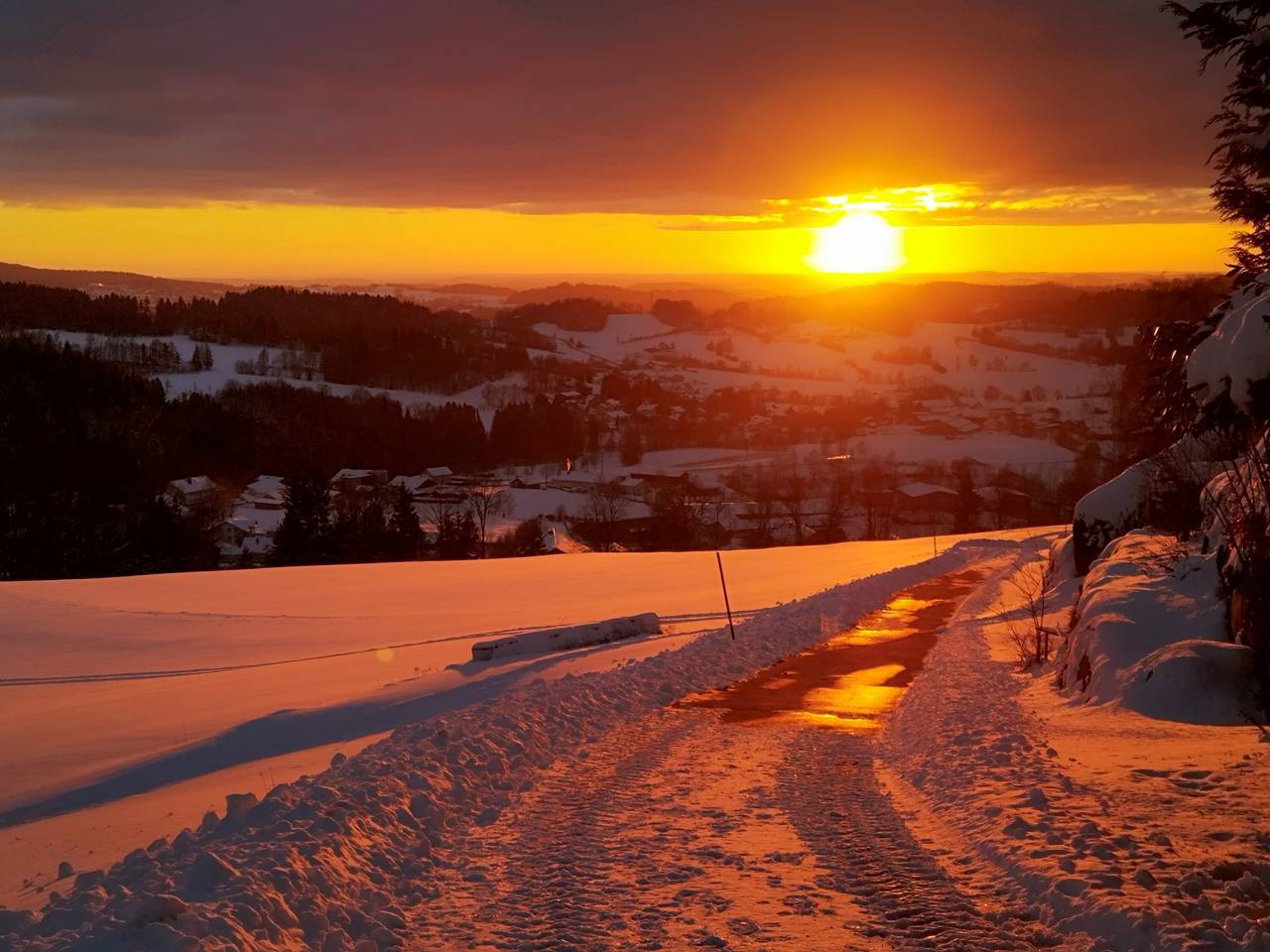 Appartement entier, Appartement de vacances « Grabmeier - numéro 3 » avec vue sur la montagne, balcon et Wi-Fi in Grainet, Bavière Orientale