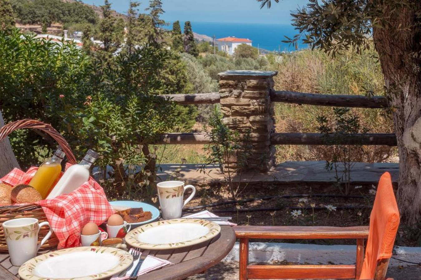 Geheel vakantieappartement, Mainades Studio - Evrypyli Serene Escape in Andros in Andros