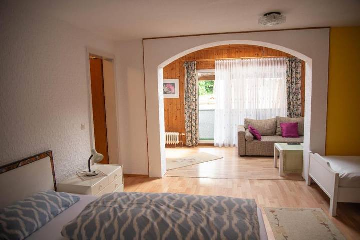 Hotel für 2 Personen, mit Ausblick und Garten, mit Haustier in Lautertal - 3