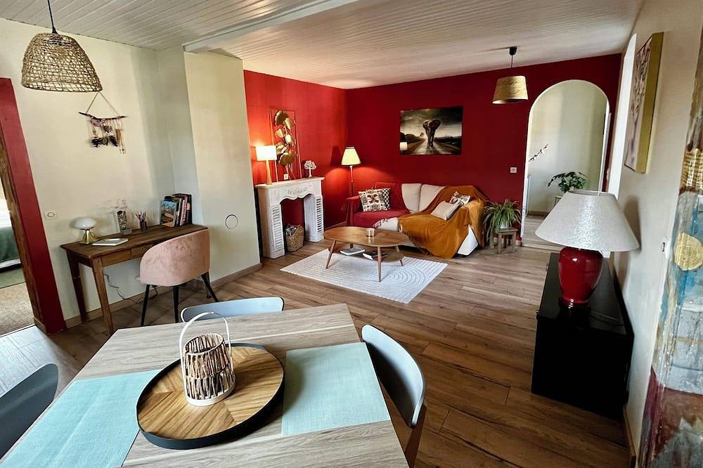 Appartement entier, Logement de charme dans un écrin de verdure in Husseren-Wesserling, Parc naturel régional des Ballons des Vosges