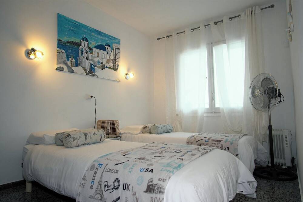 Entire apartment, Apartment Zepeling by Hr Costabrava in Platja d'Aro, Costa Brava