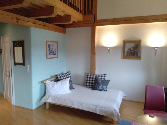 BnB für 2 Personen, mit Seeblick und Sauna sowie Ausblick und Garten am Attersee - 3