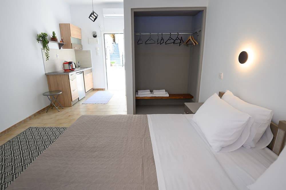 Ganze Wohnung, Verano V6 (up to 2 guests) - Cozy apartment 2 minutes (200m) to the beach in Panormos, Kalymnos