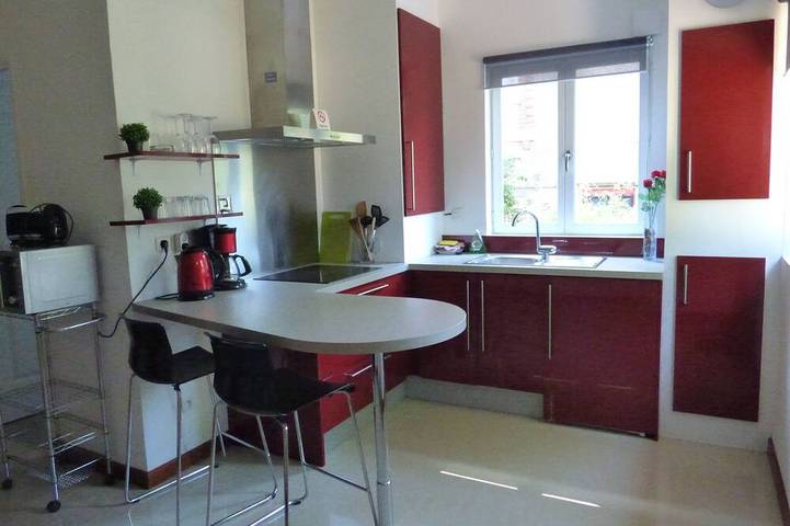 Gîte pour 4 personnes, avec Terrasse et Jardin à Auxerre