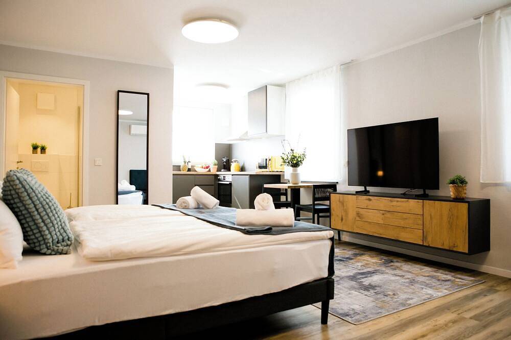 Ganze Wohnung, Bonquartier|Luxapt#4-Selfcheckin/Kü/Ac/Prkn/Sbahn in Sankt Augustin, Rhein-Sieg-Kreis