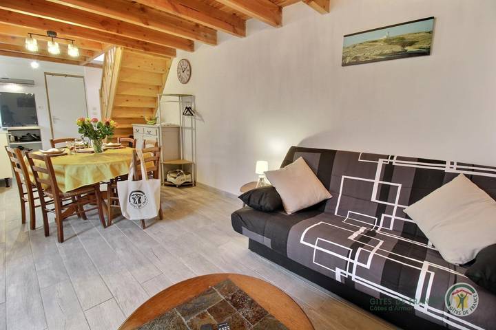 Gîte pour 3 personnes, avec Jardin à Lanvellec - 2