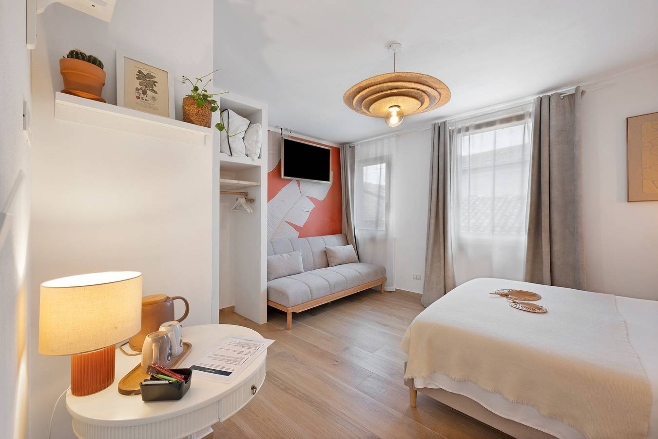 Homestay 'Residenza Tre Cuori' met Uitzicht op het Meer, Wi-Fi en Airconditioning in Torri del Benaco, Garda Bergen