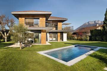 Gîte pour 2 personnes, avec jardin et piscine à Saint-Jorioz
