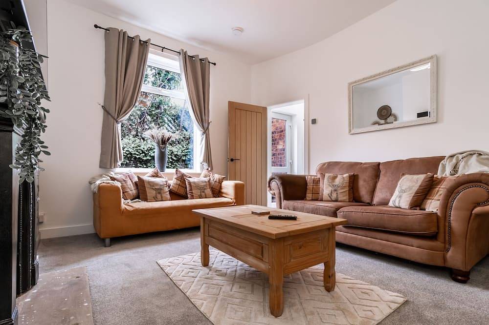 Railway Retreat in Wakefield, West Yorkshire