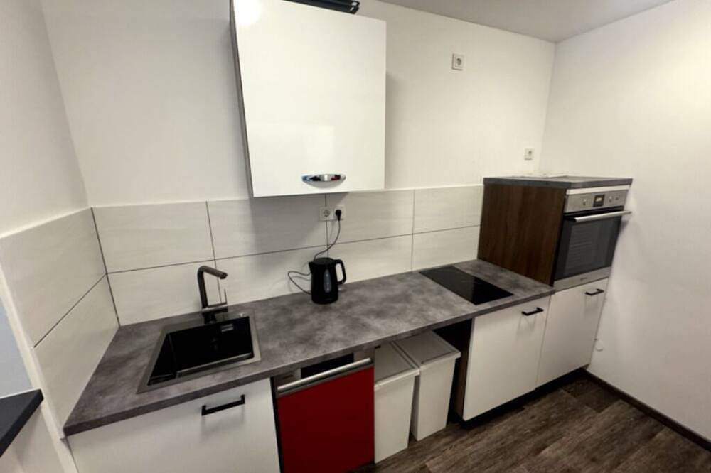Ganze Wohnung, City Center Room \"Zuse\" mit Küche in der Innenstadt in Bad Hersfeld, Hessisches Bergland