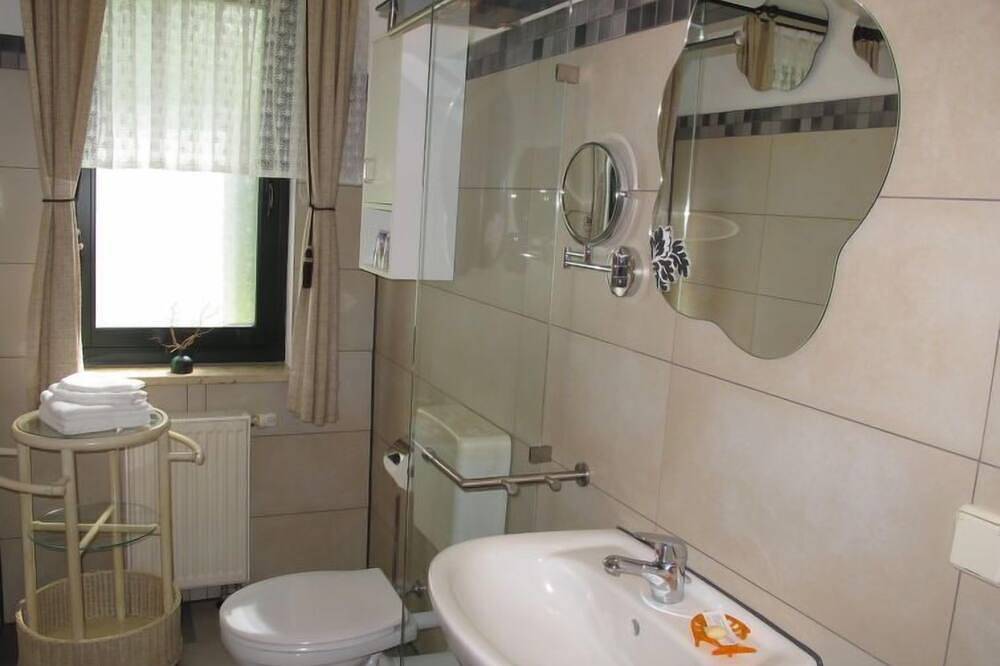 Ganze Wohnung, Backstube by Interhome in Gingst, Rügen