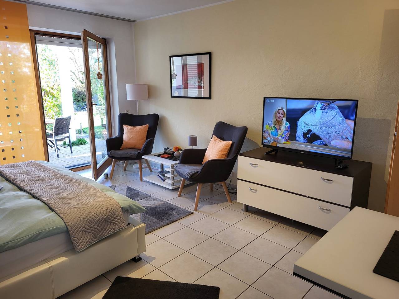 Ganze Wohnung, Apartment 'Obere Weinburg' mit Terrasse und Wlan in Radolfzell, Radolfzell am Bodensee