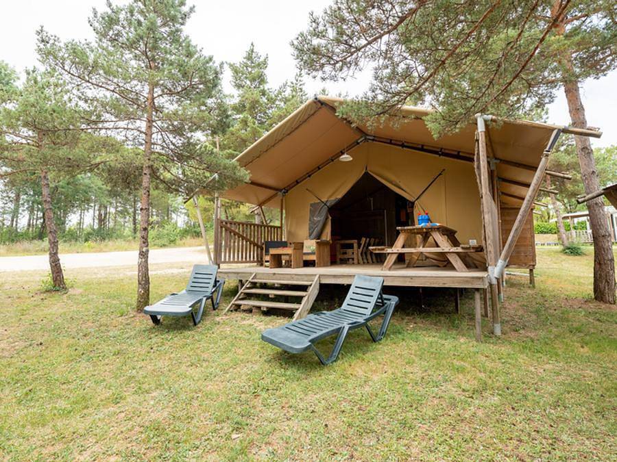 Camping Du Lac de Thoux - Ciela Village - Lodge 6 personnes - Tente Ciela Nature Lodge - 2 chambres - Cuisine équipée – Salle de bain in Thoux, Gers