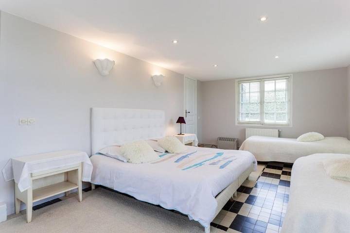 Location de vacances pour 10 personnes, avec jardin et vue à Benerville-sur-Mer - 3