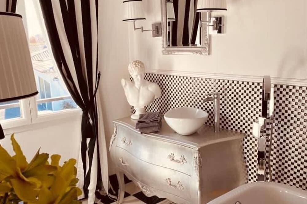 Séjour Magnifique Dans le Var: Chambre Colby . Mettez Vous au Vert in Roquebrune-sur-Argens, Draguignan region