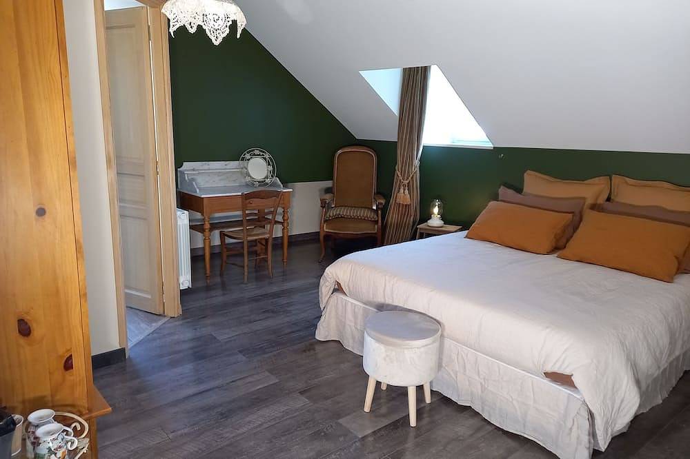 Maison idéalement située proche lacs, sentiers de randonnés et sites historiques in Échannay, Région de Dijon