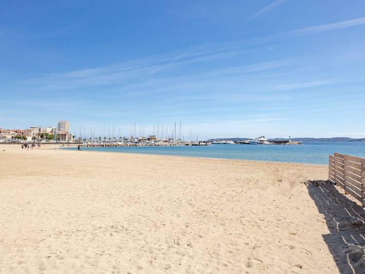 Gîte pour 4 personnes, avec balcon à Sainte-Maxime - 2