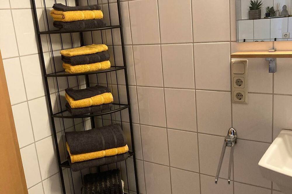 Ganze Wohnung, Ferienwohnung Eifellust - 3-Bett-Ferienwohnung Dusche/Wc, 1 Schlafraum in Brockscheid, Vulkaneifel