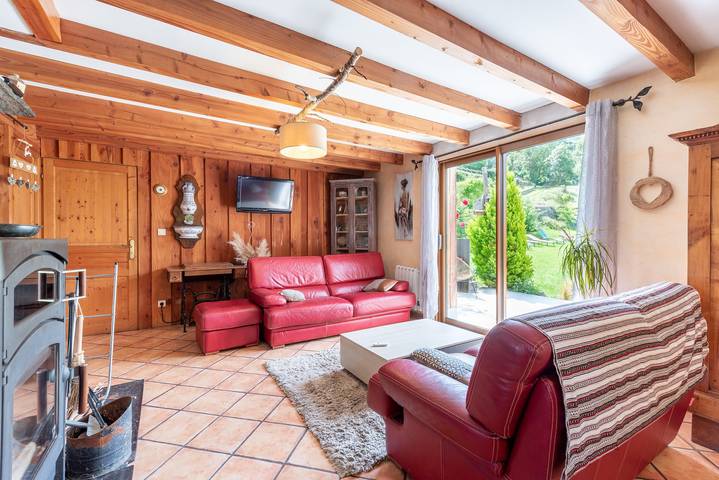 Ferienhaus 'Gite Baupeillas' mit Bergblick, privater Terrasse und Wlan in Bazus-Aure, Nationalpark Pyrenäen