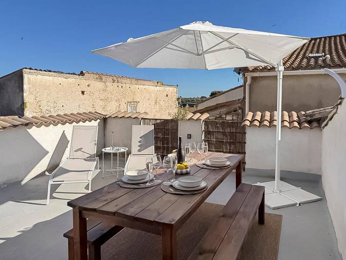 Gîte pour 4 personnes, avec terrasse et vue à Puissalicon - 3