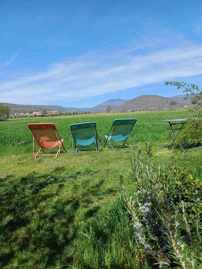 Chambre d’hôte pour 3 personnes, avec jardin ainsi que terrasse et vue, animaux acceptés dans les Alpes-de-Haute-Provence - 2