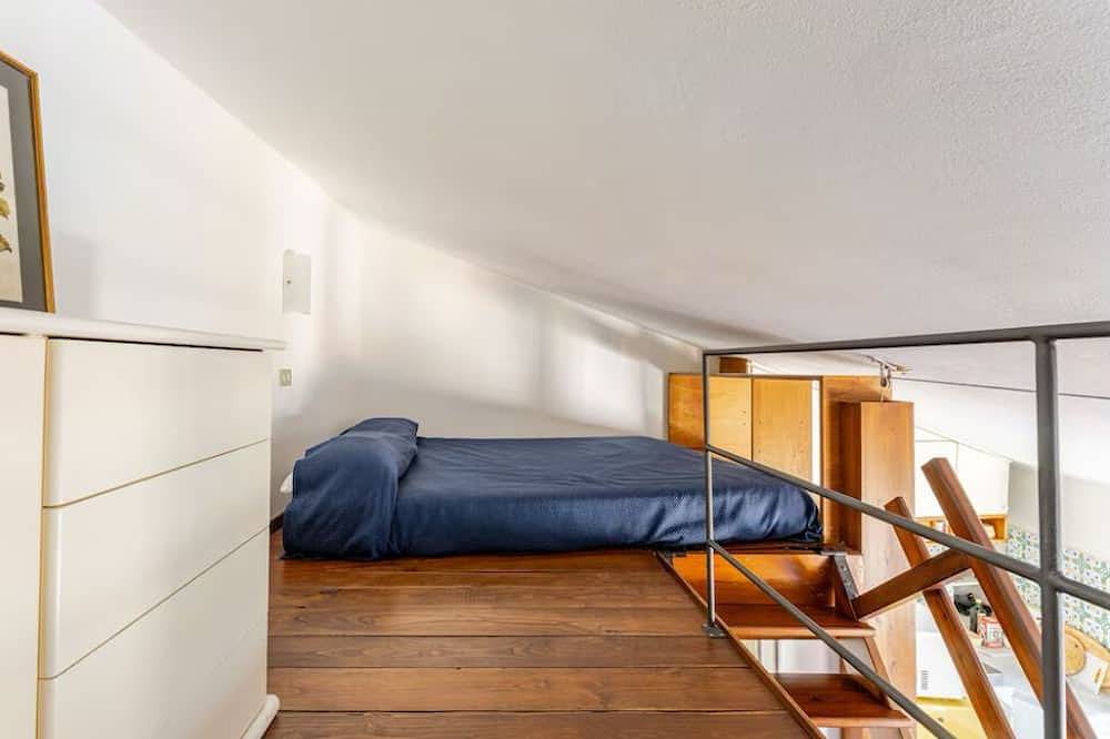 Ganze Wohnung, Chic 1-bedroom apartment with Ac, Wifi in charming Lerici in Lerici, Lerici Gemeinde