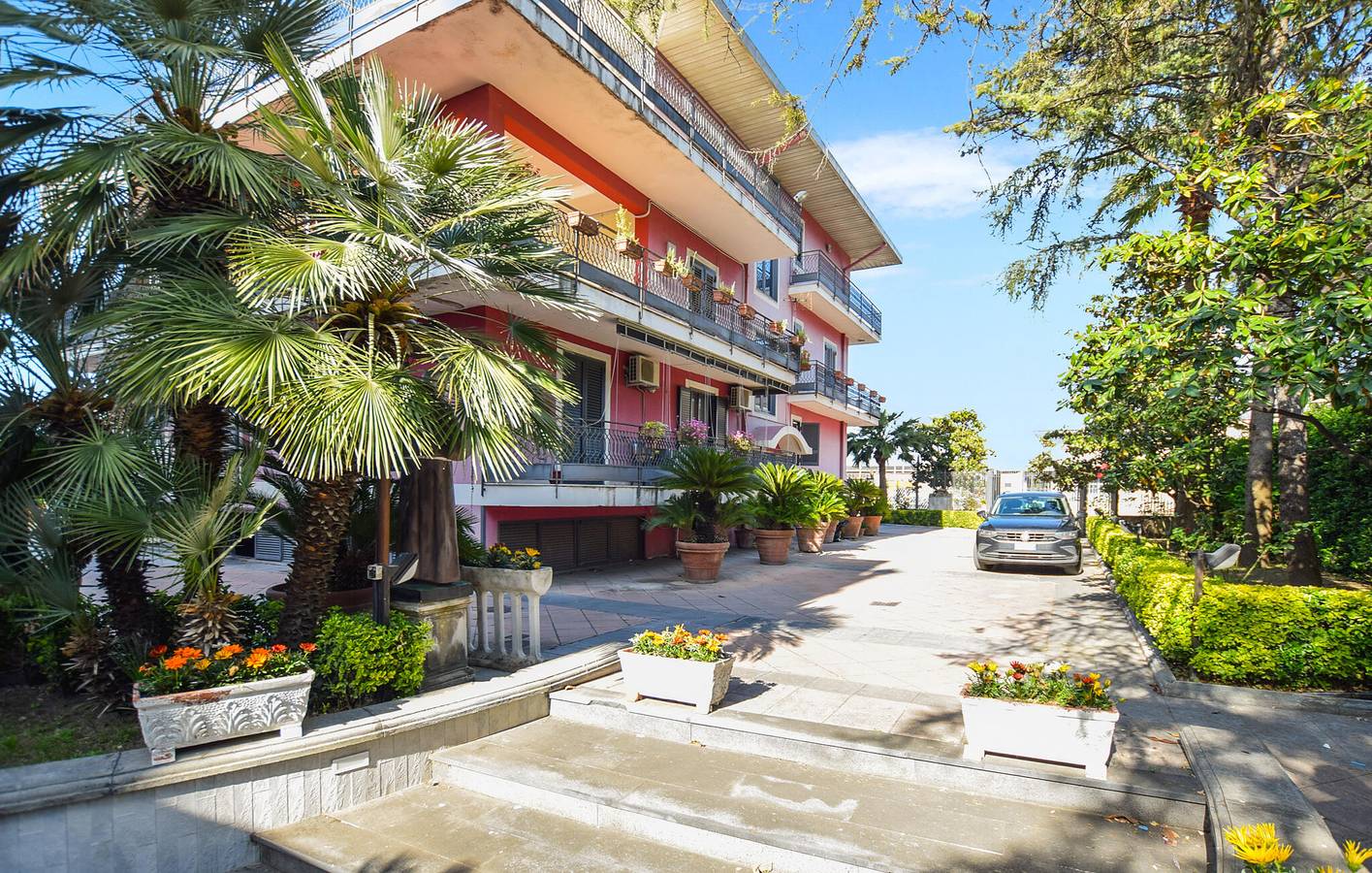 Appartamento intero, Accogliente appartamento con parcheggio e terrazza, vicino a Sant'Antonio Abate in Angri, Costa tirrenica Campania