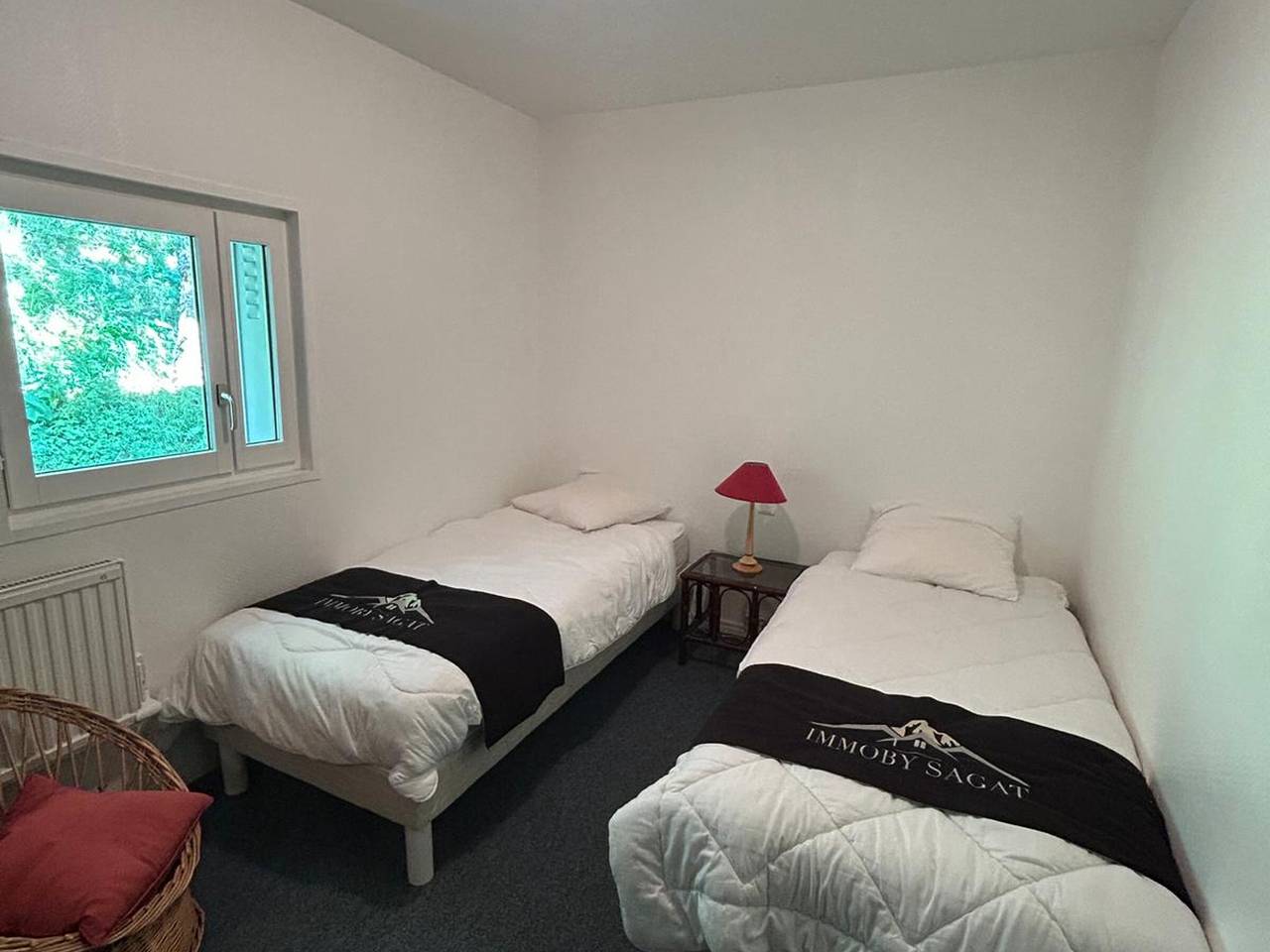 Appartement entier, Appartement de standing centre station, 3 chambres, 7 pers. in Super Besse, Besse-et-Saint-Anastaise