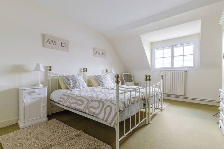 Location de vacances pour 10 personnes, animaux acceptés dans Lac de Chambon - 4