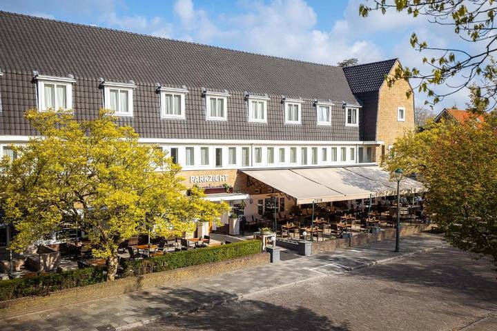 Hotel voor 4 personen, with Terras and Tuin as well as Uitzicht in Eindhoven