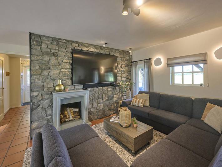 Schöne Wellness-Villa mit Sauna und Whirlpool in Holten, Sallandse Heuvelrug