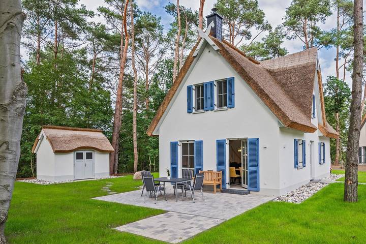 Ferienhaus für 6 Personen, mit Garten und Sauna sowie Seeblick - 1