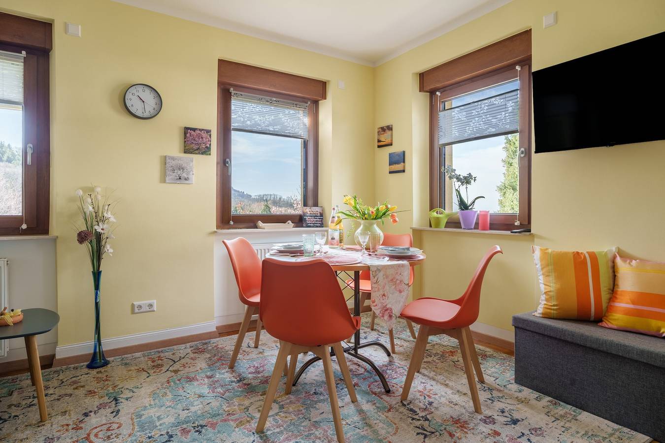 Geheel appartement, Appartement 'Haus Gertrud' met bergzicht, privé-tuin en wifi in Bühl, Central Black Forest