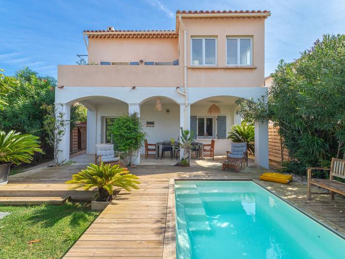 Location de vacances pour 8 personnes à Six-Fours-les-Plages