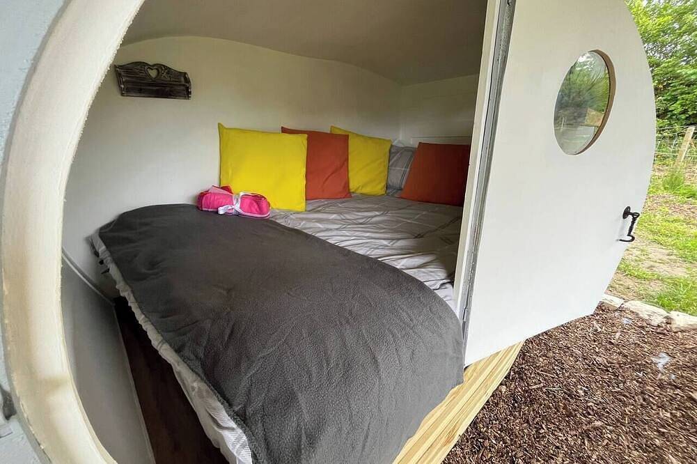 The Pig Sty - Farm Stay in Shepshed, Heart of England
