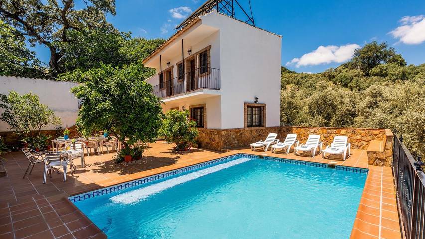 Casa de vacaciones para 14 personas en Rute