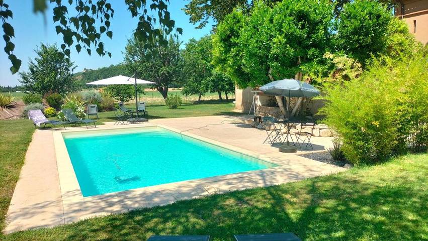 Gîte pour 2 personnes, avec terrasse et vue ainsi que piscine et jardin à Castelnau-de-Lévis - 3