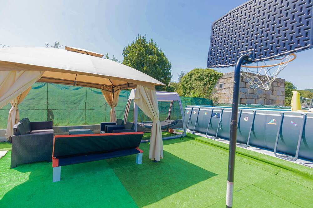 Casa Luna Rural Con Piscina y Jardín ¡cerca a Ourense! Ciudad Termal in Taboadela, Ourense Region