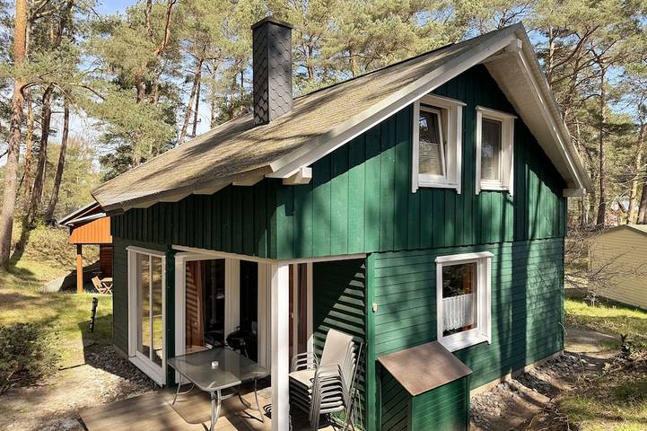 Ferienhaus am Strand für 6 Personen, mit Terrasse auf Rügen
