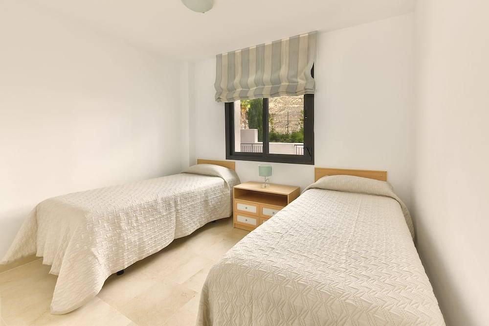 Hel lejlighed, Exclusive 2 bedrooms apartment side sea view in Torrox Costa, Torrox