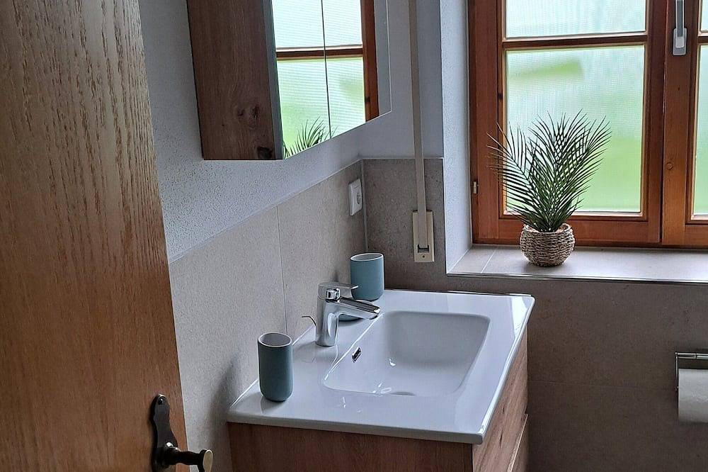 Ganze Wohnung, Ferienwohnung Seepferdchen in Waging am See, Rupertiwinkel