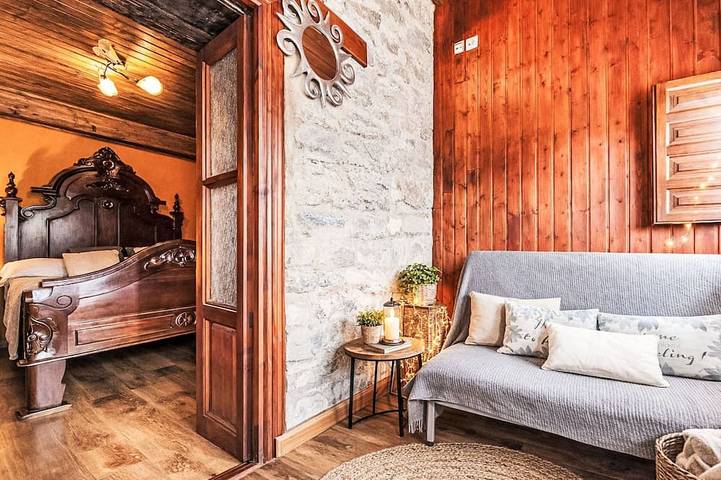 Berghütte mit Terrasse, Kamin und Jacuzzi in Teverga, Chaîne Cantabrique