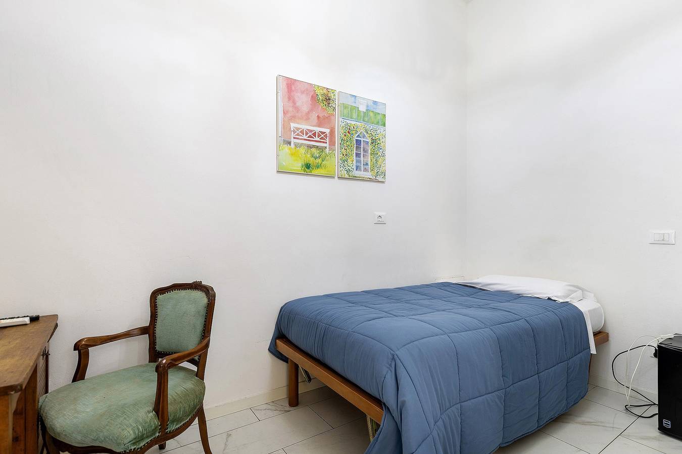 Chambre 'Peonia - Simple' avec jardin partagé, Wi-Fi et climatisation in Prato, Province de Prato