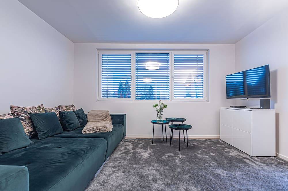 Apartamento entero, 85qm Balkon Suite mit 2 Schlafzimmern und Balkon in Willich, Lower Rhine